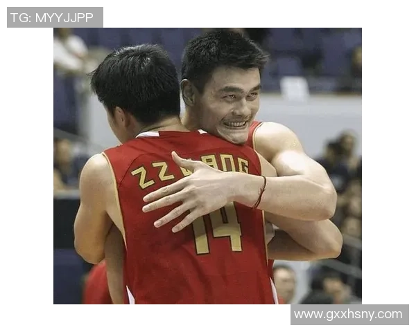 姚明与哈达迪精彩对决视频回顾两位篮球巨星的巅峰时刻再现